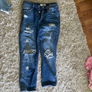 Cute pacsun ripped mom jeans